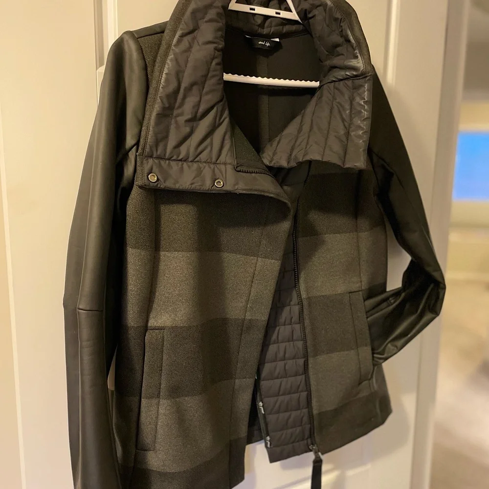 Lululemon Brisky Biker Jacket - Picture 2 of 5